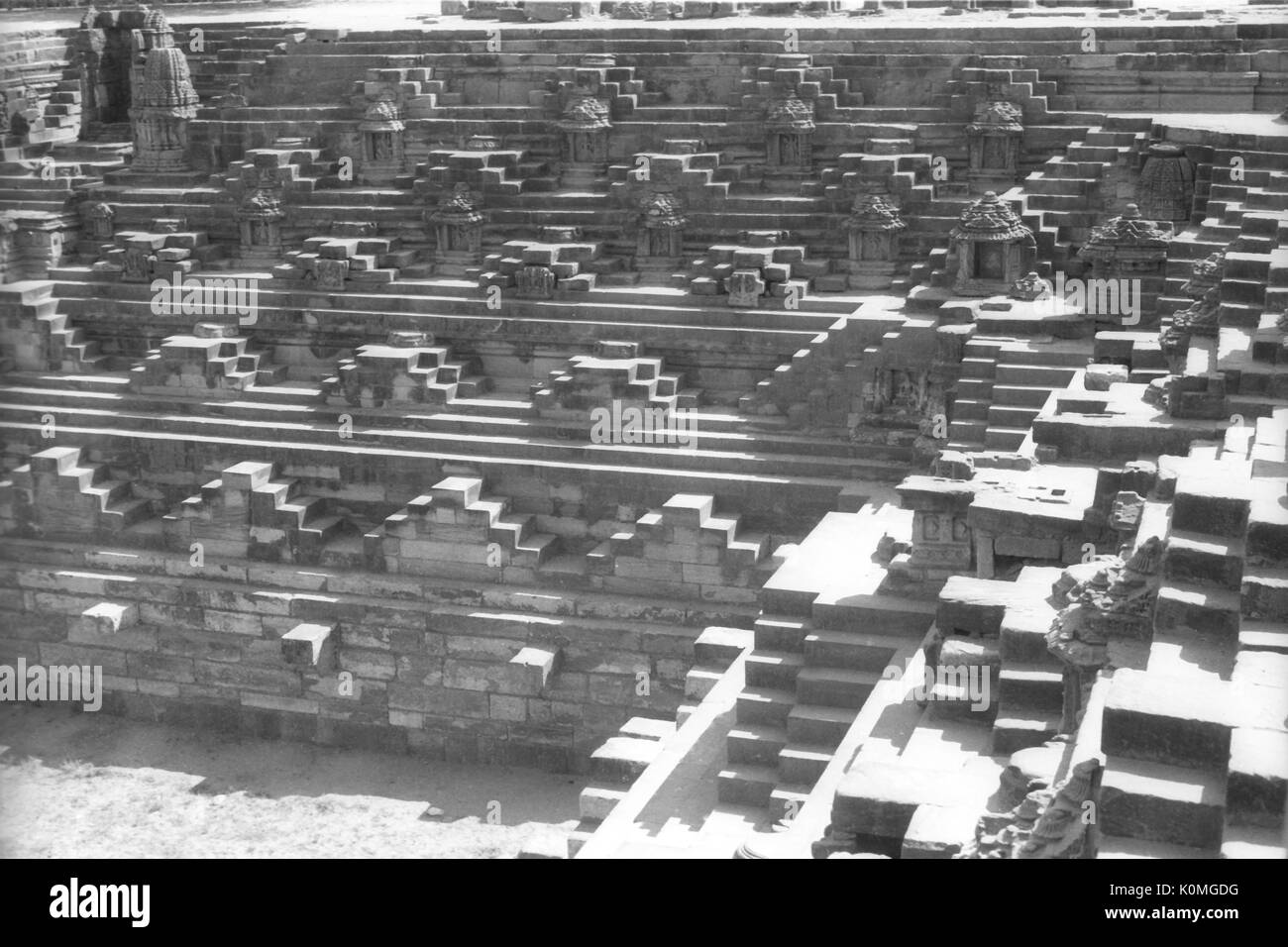 Sun stepwell in modhera Hindu Tempel, Mehsana, Gujarat, Indien, Asien Stockfoto