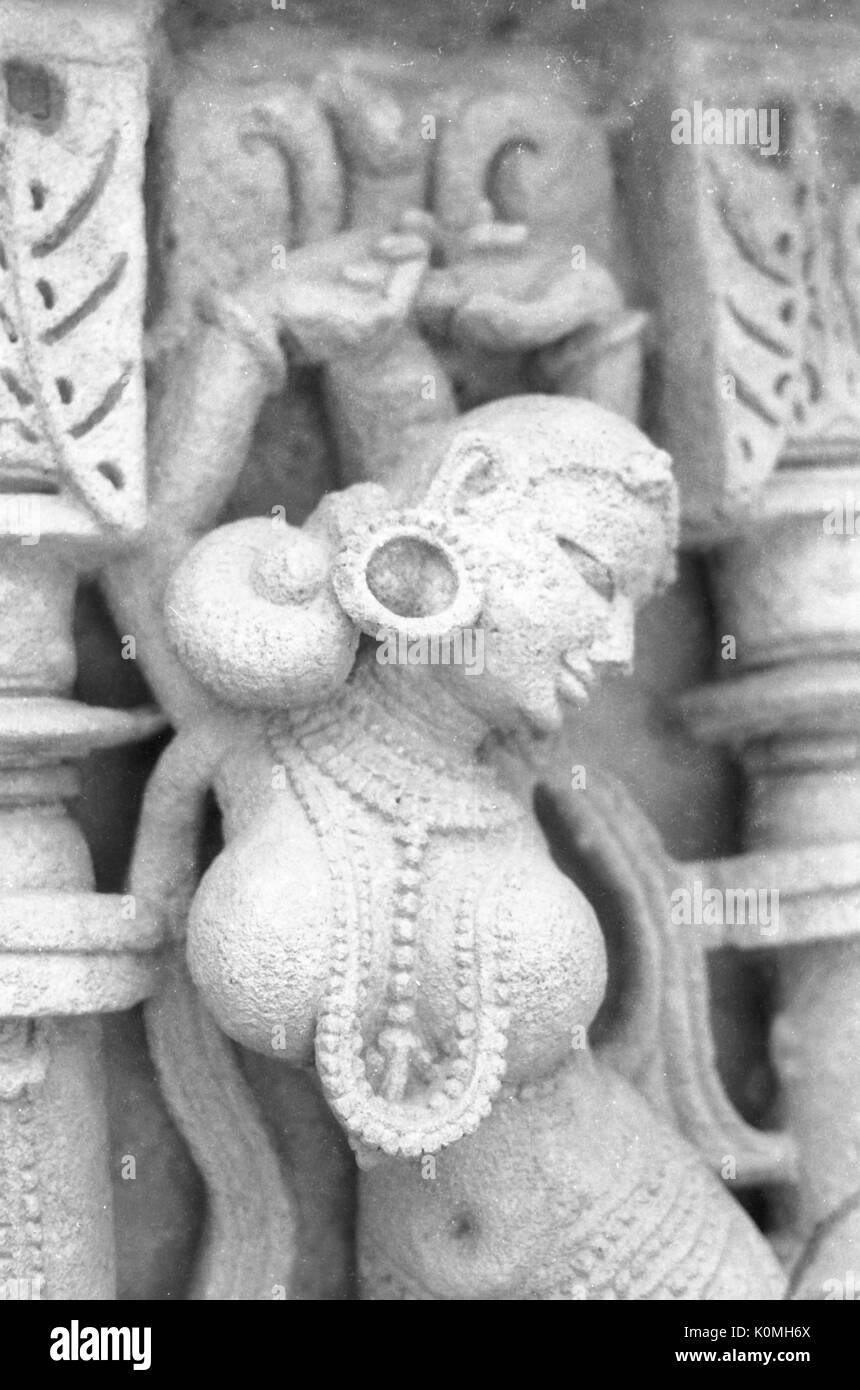 Statue Rani ki Vav, stepwell, Patan, Gujarat, Indien, Asien Stockfoto