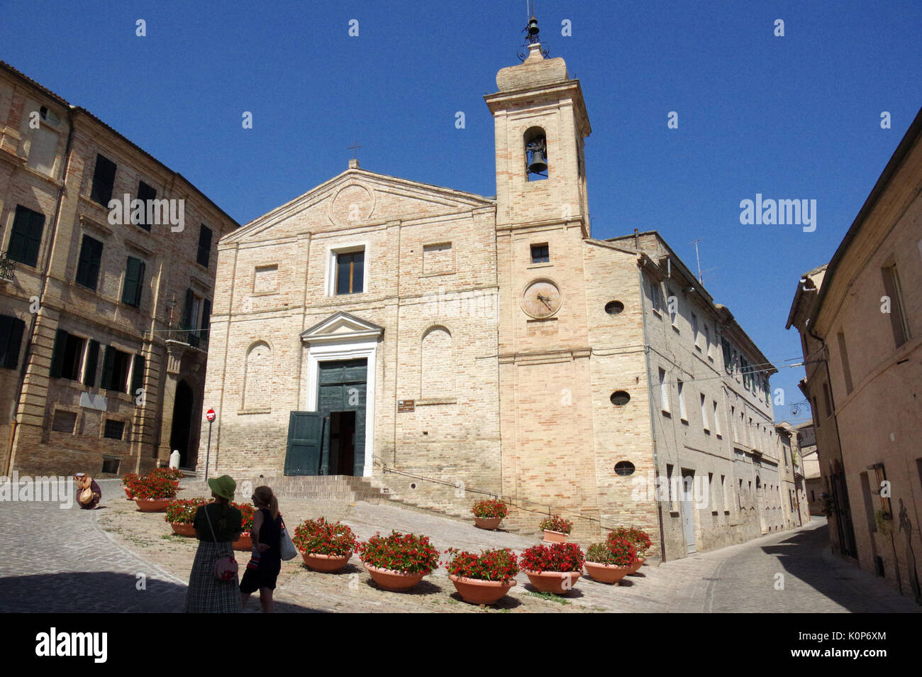 Recanati, Marken, Italien. Der Geburtsort des italienischen Dichters Giacomo Leopardi Stockfoto