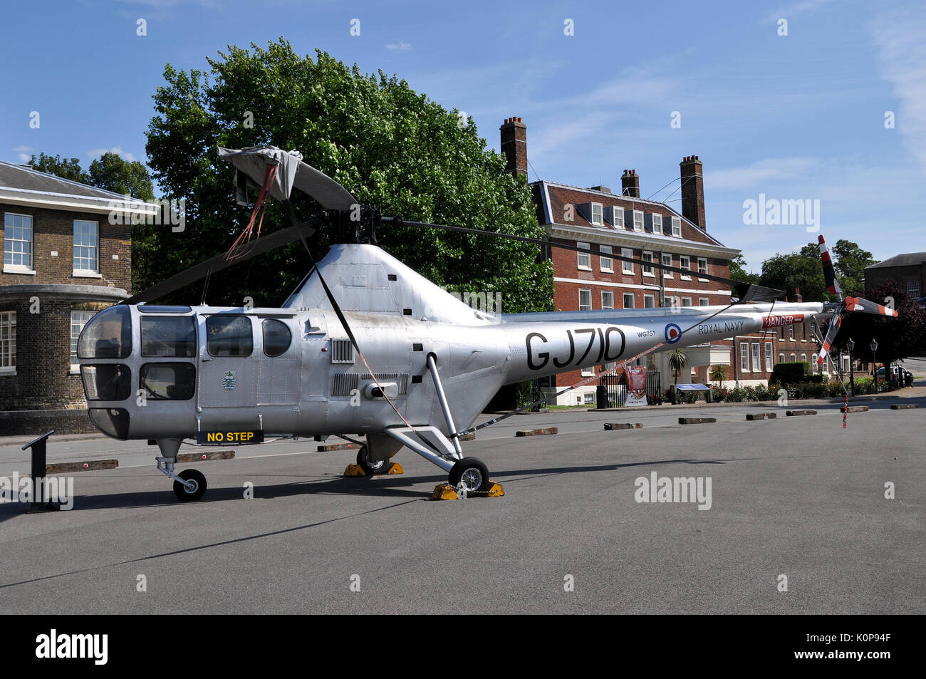 Westland WS-51 Dragonfly HR5 Oldtimer-Hubschrauber WG751, GJ710, im Historic Dockyard Chatham Stockfoto