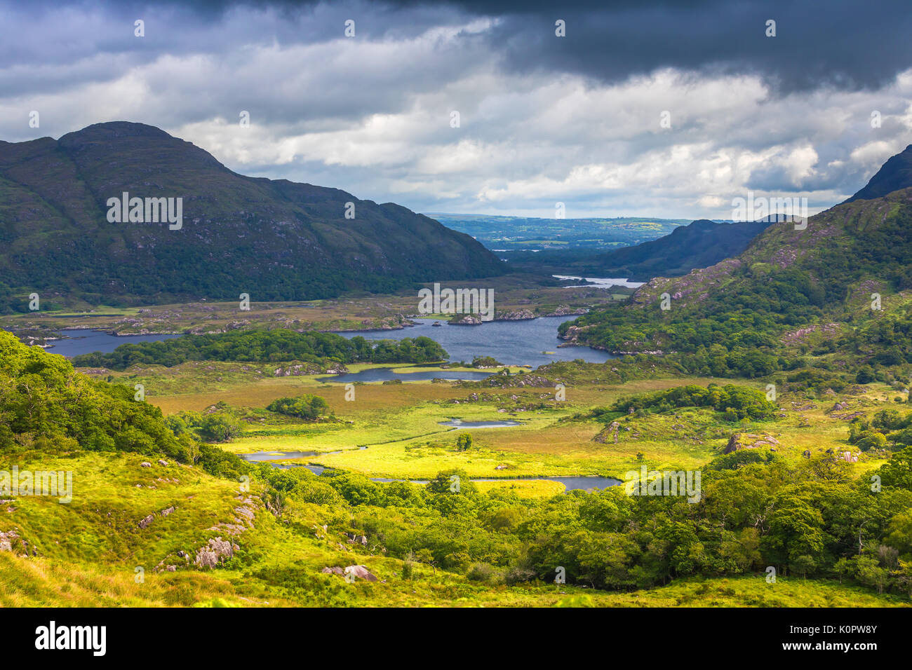 Meine Damen Ansicht ist eine malerische entlang der N71 Teil des Ring of Kerry übersehen, im Nationalpark Killarney, Irland. Der Name stammt offenbar aus der a Stockfoto