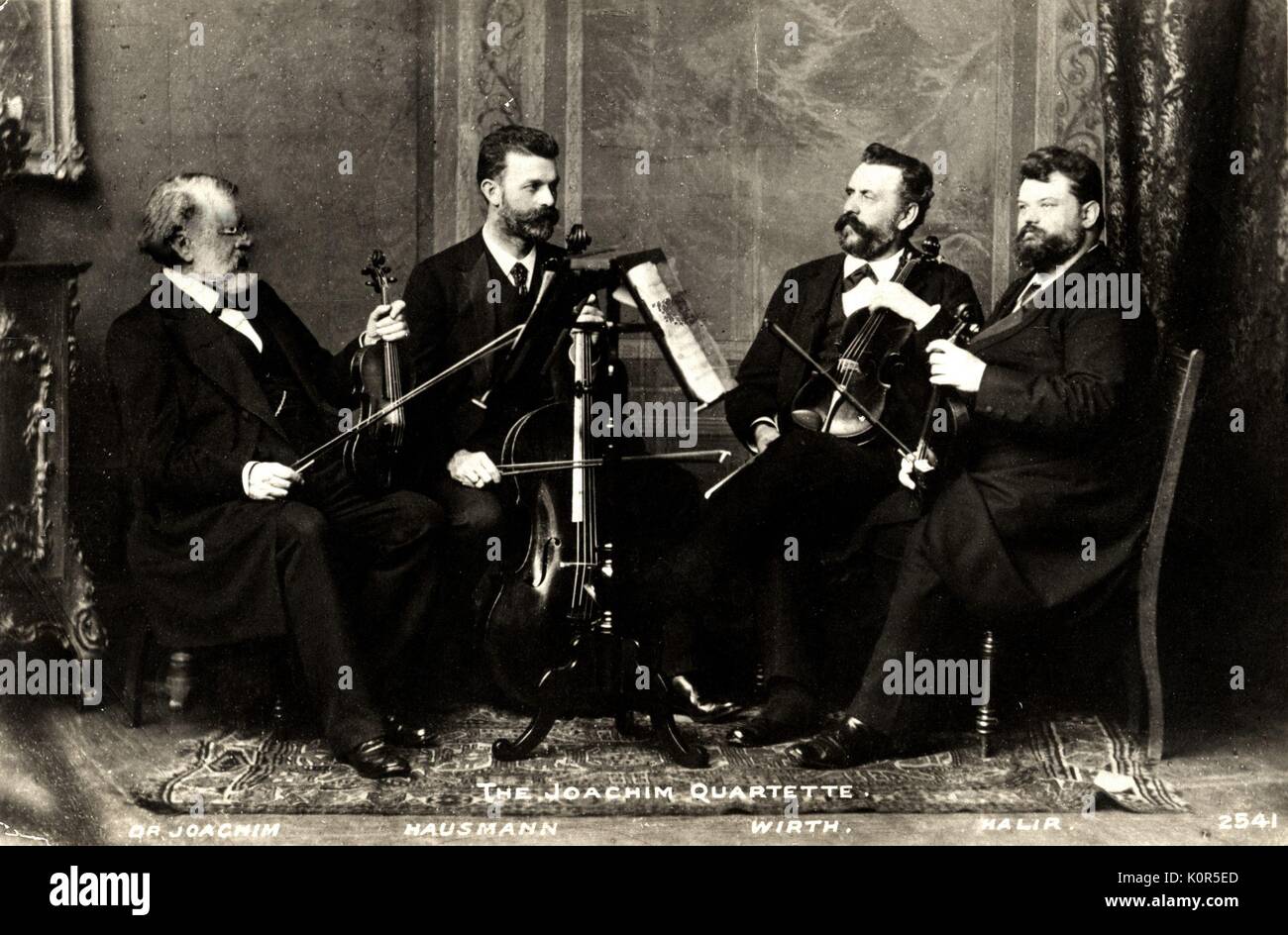 Joachim Quartett. Nach rechts: Joseph Joachim 1831-1907, 1852-1909 Robert Hausmann, Emanuel Wirth 1842-1923, Karl Halir 1859-1909 Links. Streichquartett in 1869 organisiert. Stockfoto