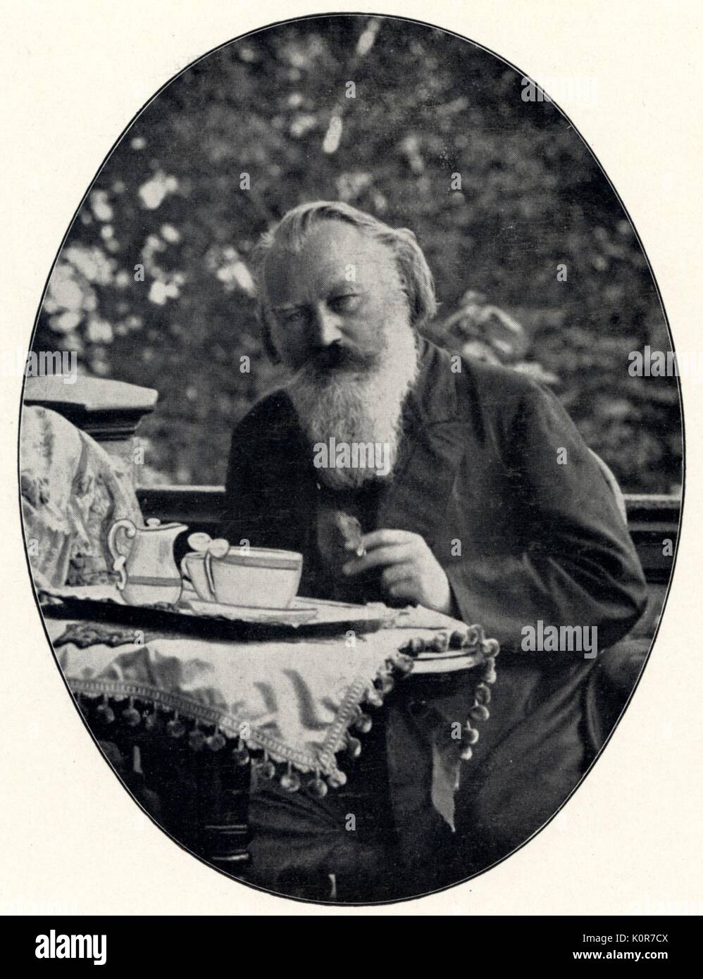 Johannes Brahms an der Johann Strauss' in Bad Ischl. Deutschen Komponisten (1833-1897). Stockfoto
