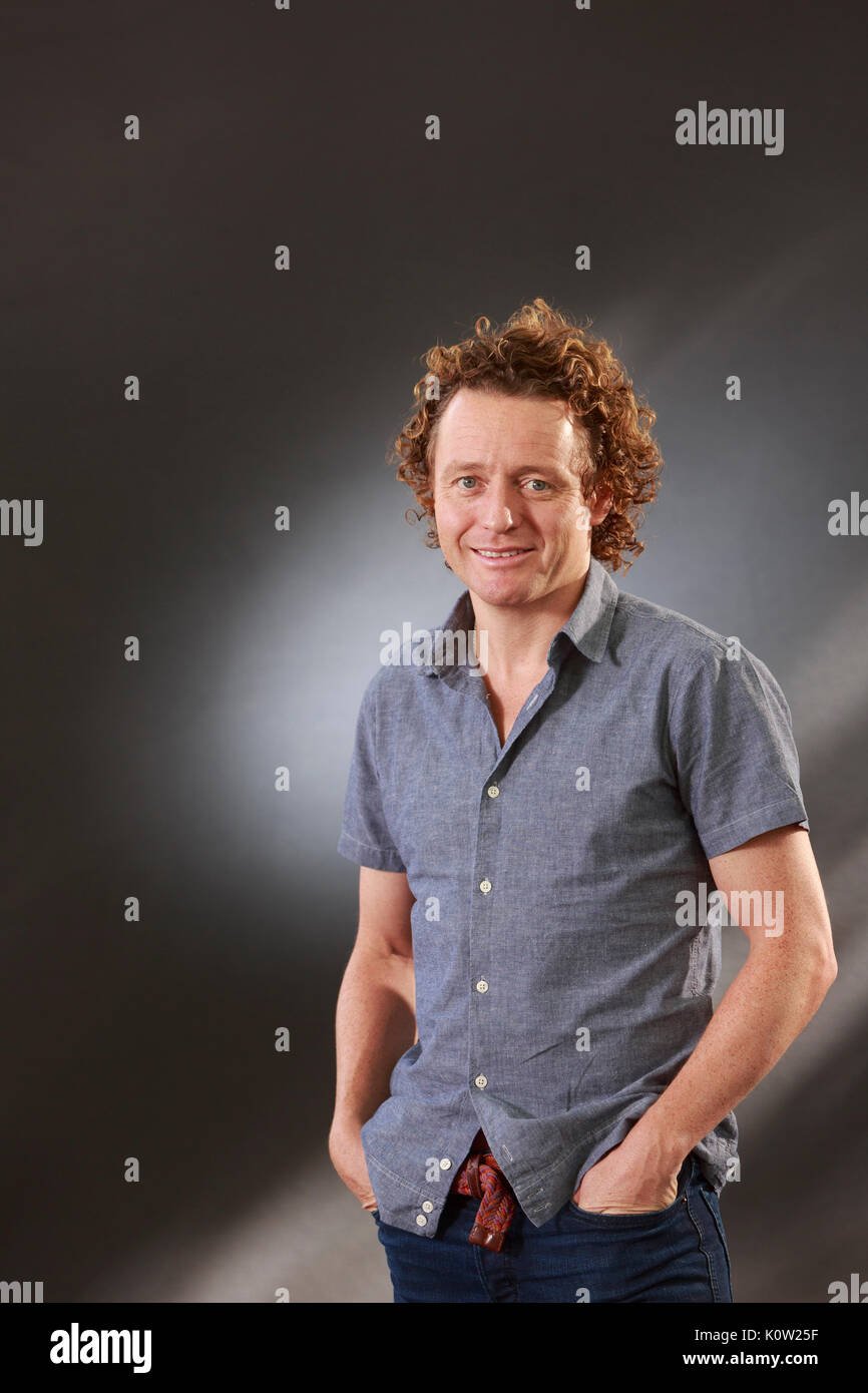 Edinburgh, Schottland 24. August. Tag 13 Edinburgh International Book Festival. Bild: Tom Kitchin, Scottish Chief, Frances Technik im schottischen Produkte verwenden. Credit: Pako Mera/Alamy leben Nachrichten Stockfoto