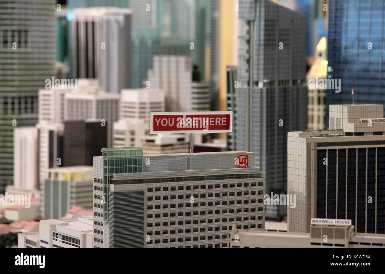 Sie sind hier anmelden Singapur Modell Stadt Stockfoto