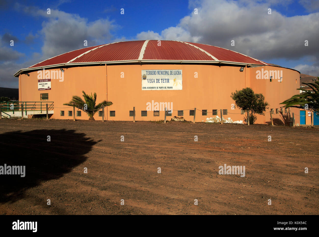 Der kanarische Ringkampf Stadion Gebäude in Tetir, Fuerteventura, Kanarische Inseln, Spanien Stockfoto