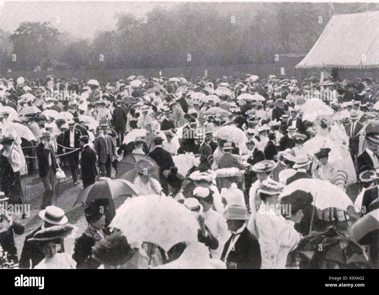 Nach Wimbledon Tee auf dem Rasen Stockfoto