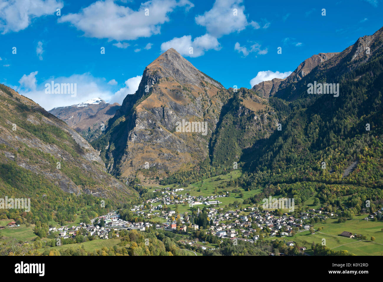 Switzerland Ticino Val Blenio Olivone Fotos Und Bildmaterial In Hoher 