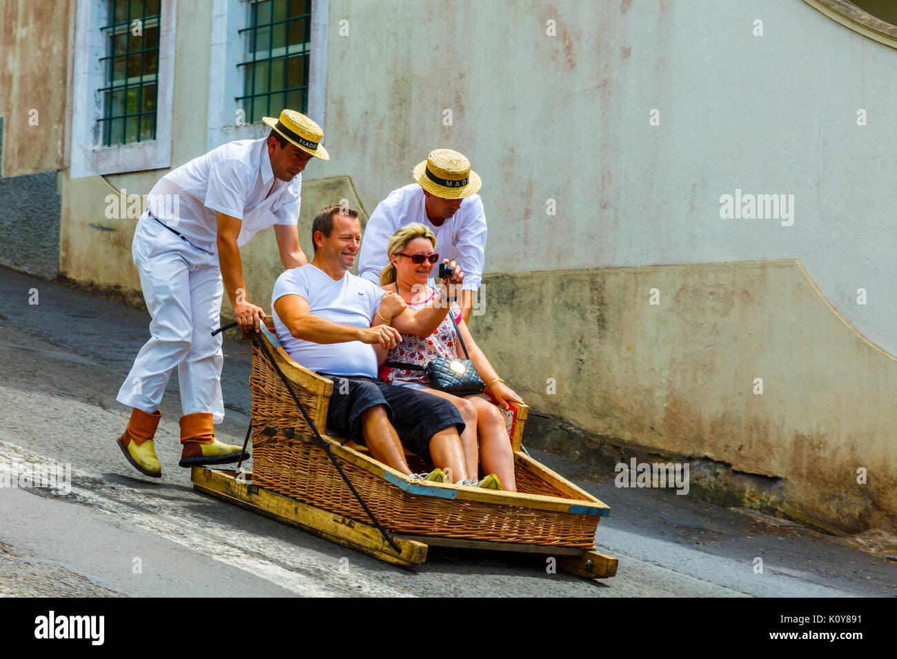 Rodelpartie hinunter in Monte. Stockfoto