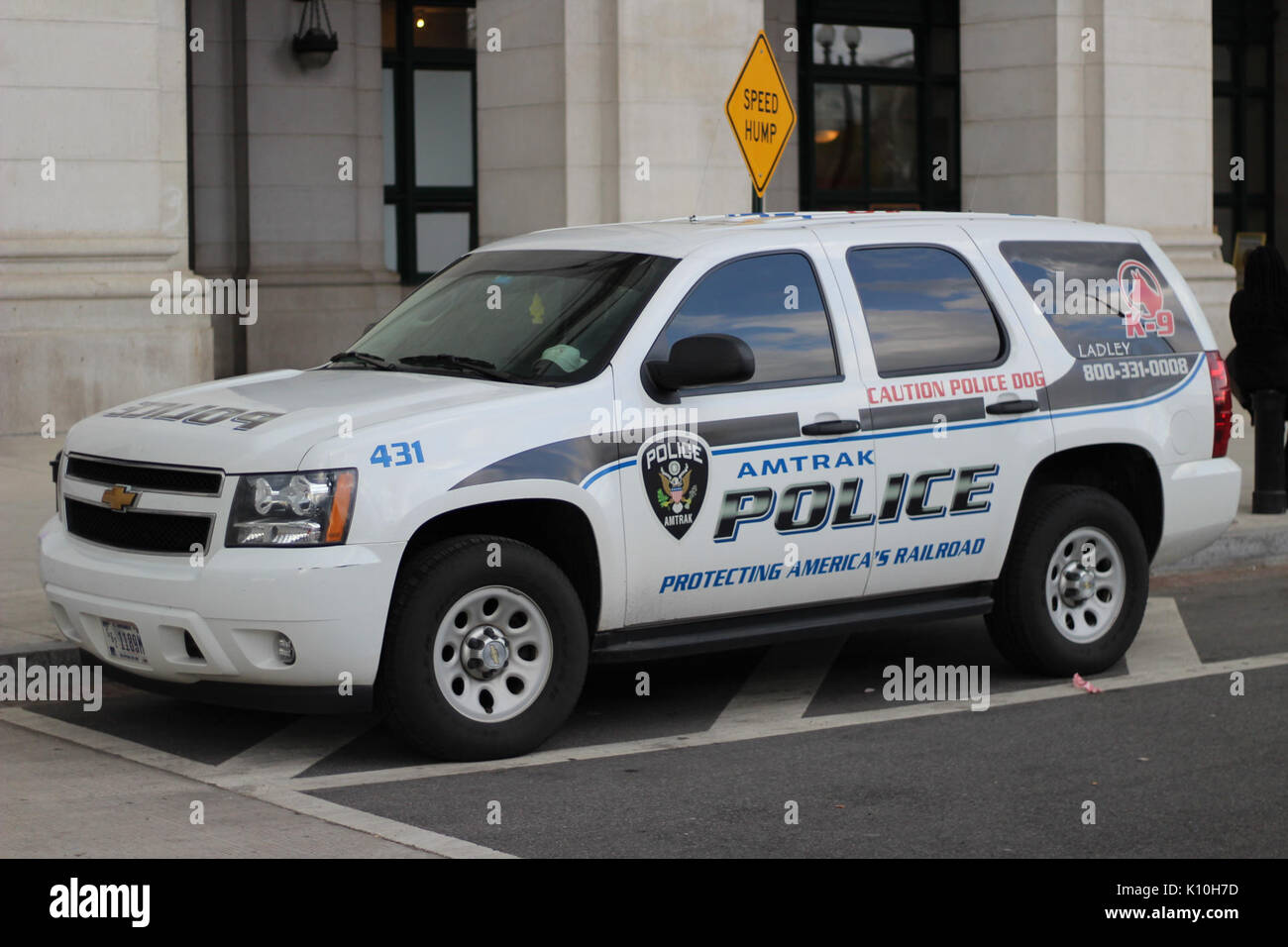 Amtrak Polizei K9Unit Tahoe (17192917256) Stockfoto