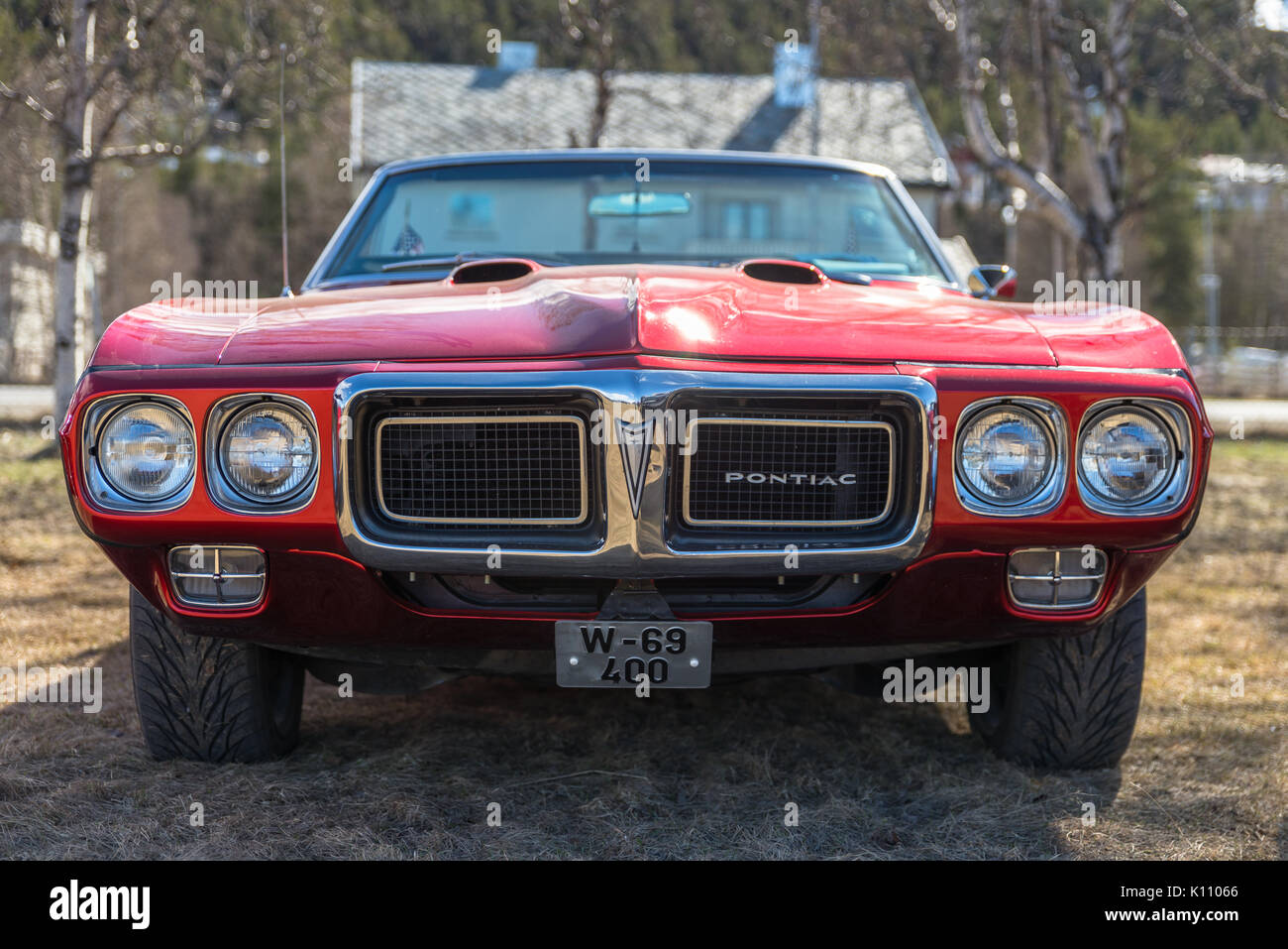 Pontiac, alten, klassischen, Rot, Auto, show, Alta, Finnmark, Norwegen, close-up, vorne, Stockfoto