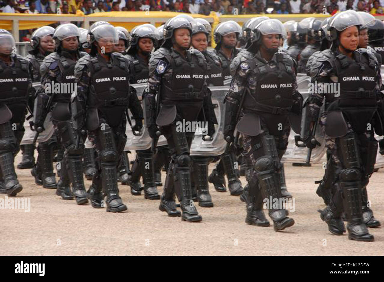 Alle Frauen militarisierten Polizei Einheit des Ghana Polizei Service Stockfoto