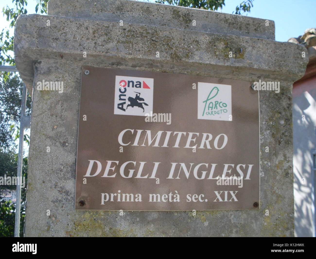 Ancona 24 10 2010 Cardeto Cimitero Inglesi Targa Stockfoto