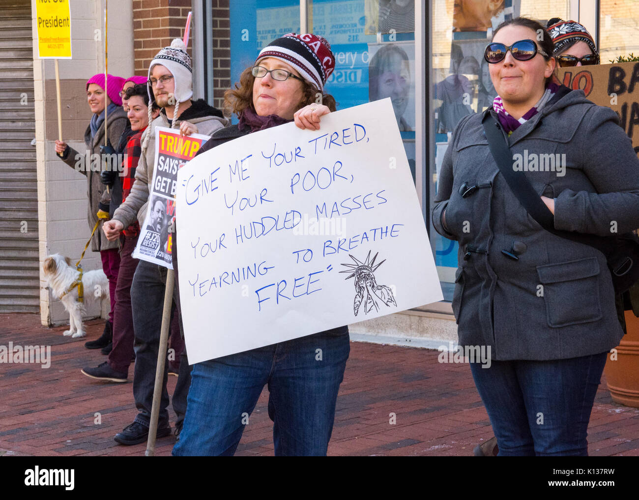 Anti Trump Einwanderung Protest in Baltimore DSC 7045 (32475439931) Stockfoto