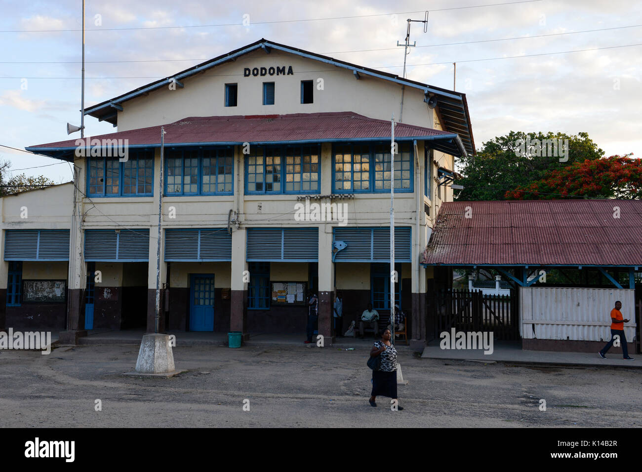 Tansania Dodoma, Tanganjika Eisenbahnlinie, der Bahnhof Dodoma, während der deutschen Kolonialzeit/TANSANIA Dodoma, Stadt wurde 1907 von deutschen Kolonisten gegruendet, Bahnhof der Tanganjikabahn gebaut, das zweite bahnprojekt der Kolonie Deutsch-Ostafrika, Bau der Gesamtstrecke von Daressalam nach Kigoma von 1904 - 1914 durch die Ostafrikanische Eisenbahngesellschaft (OAEG) Stockfoto