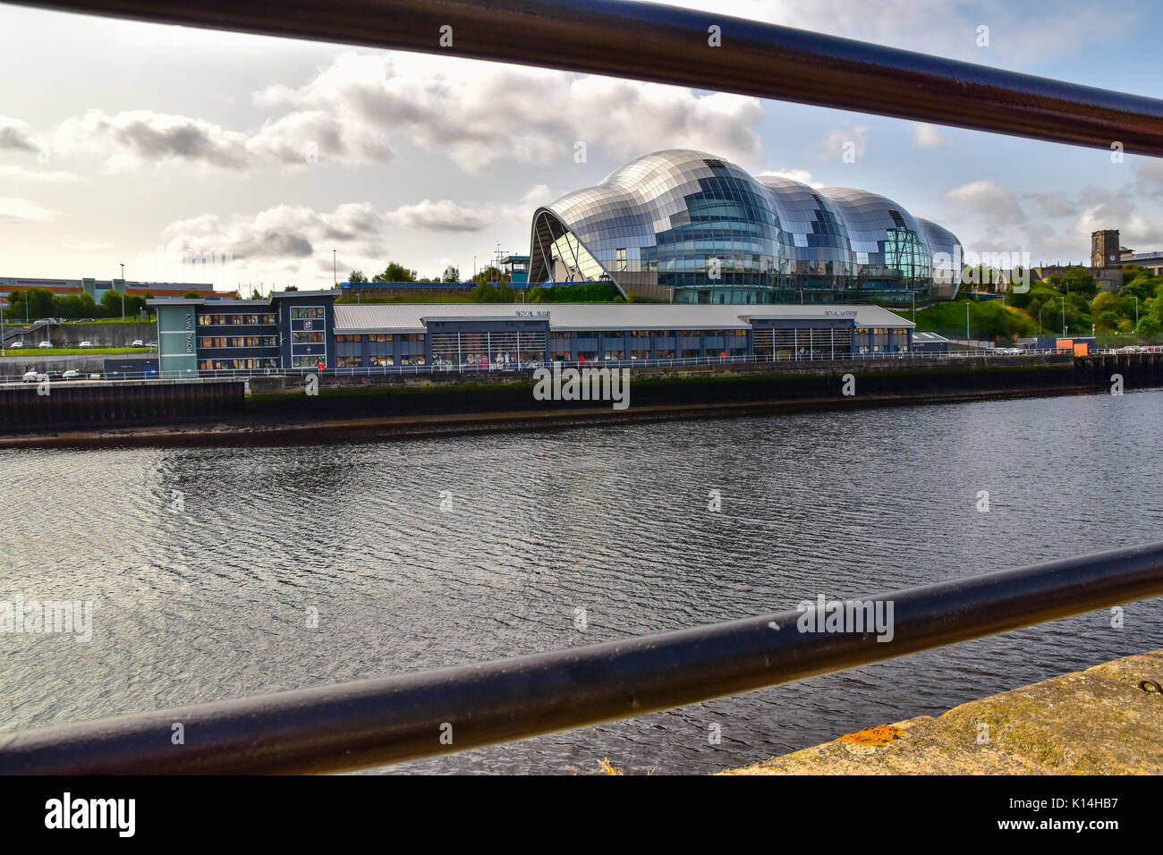 Gateshead Kai, Salbei und Royal Navy Stockfoto