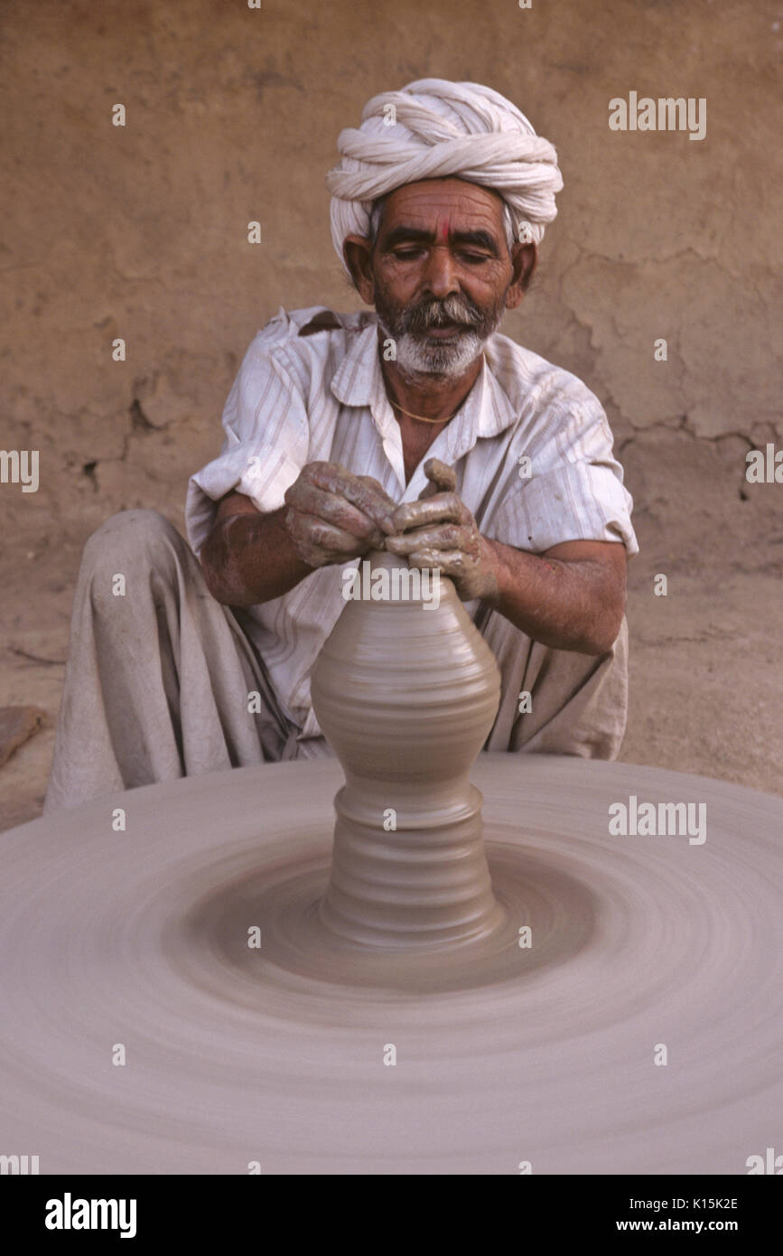 Bishnoi Potter, Rohet, Rajasthan, Indien Stockfoto