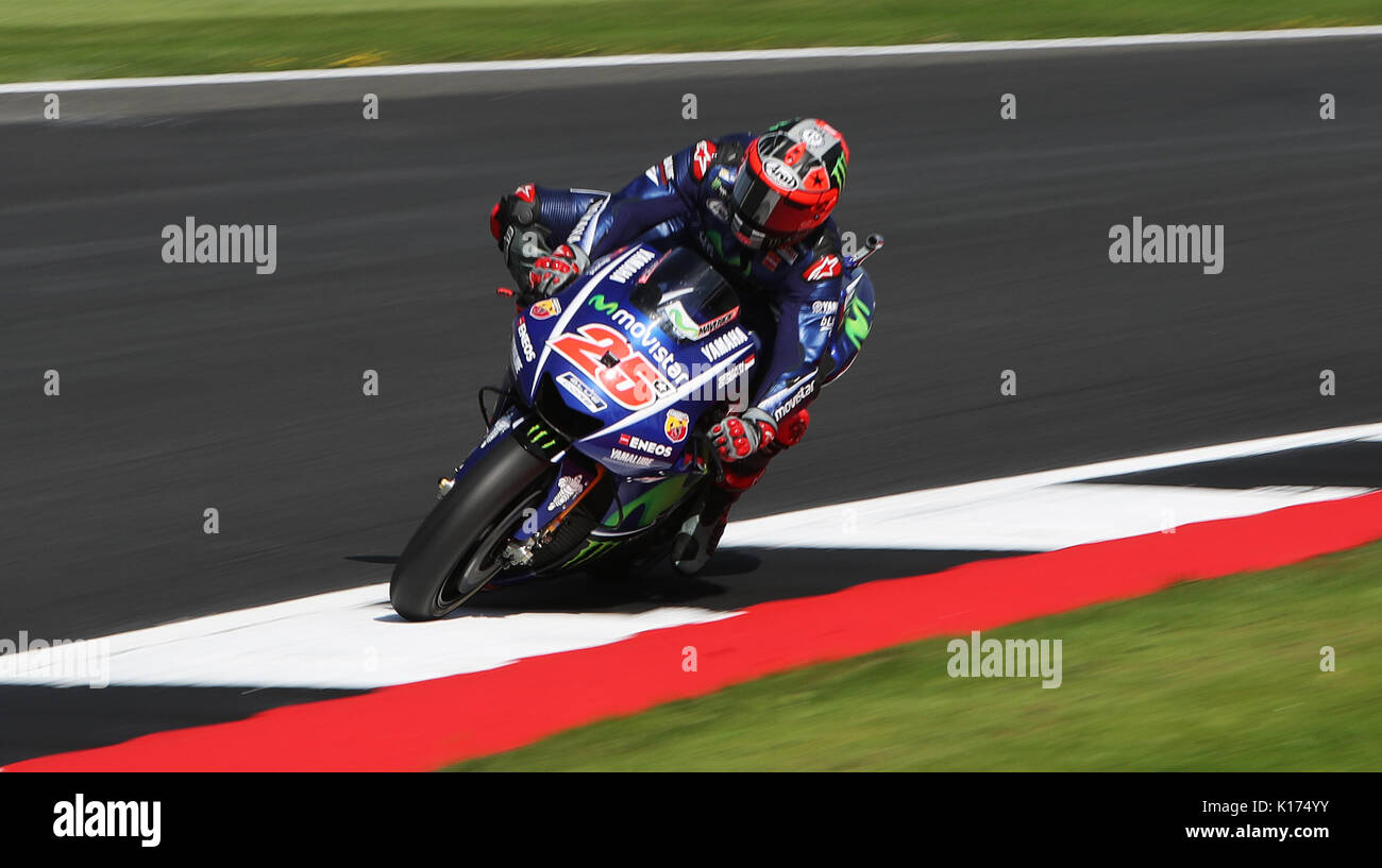 Movistar Yamaha Maverick Vinales während einer Übung vor dem Britischen Grand Prix in Silverstone, Towcester. PRESS ASSOCIATION Foto. Bild Datum: Freitag, August 25, 2017. Siehe PA Geschichte MOTO Briten. Foto: David Davies/PA-Kabel. Einschränkungen: Nur für den redaktionellen Gebrauch bestimmt. Keine kommerzielle Nutzung. Stockfoto Movistar Yamaha Maverick Vinales während einer Übung vor dem Britischen Grand Prix in Silverstone, Towcester. PRESS ASSOCIATION Foto. Bild Datum: Freitag, August 25, 2017. Siehe PA Geschichte MOTO Briten. Foto: David Davies/PA-Kabel. Einschränkungen: Nur für den redaktionellen Gebrauch bestimmt. Keine kommerzielle Nutzung. Stockfoto