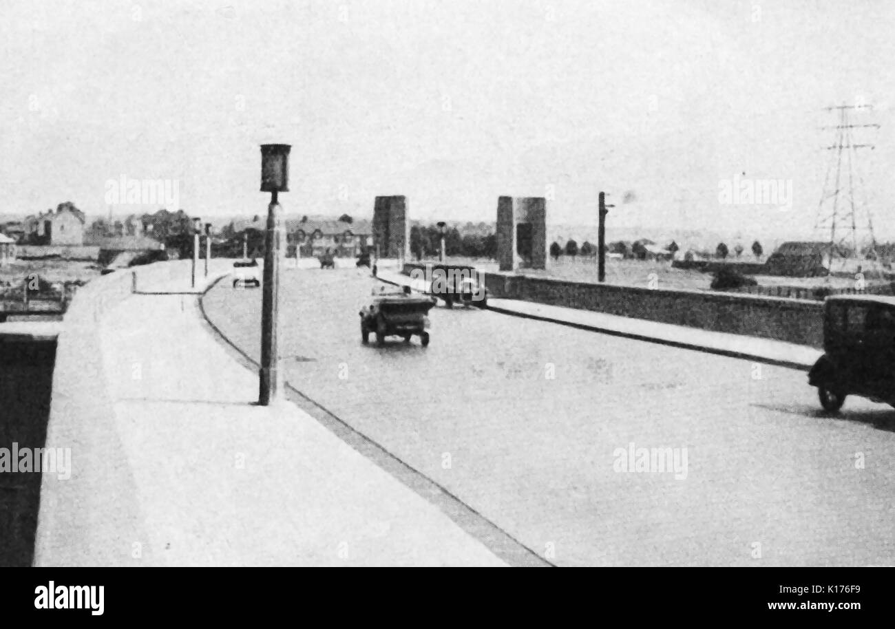 1930 - die North Circular Road, London, kurz nach dem Bau Stockfoto