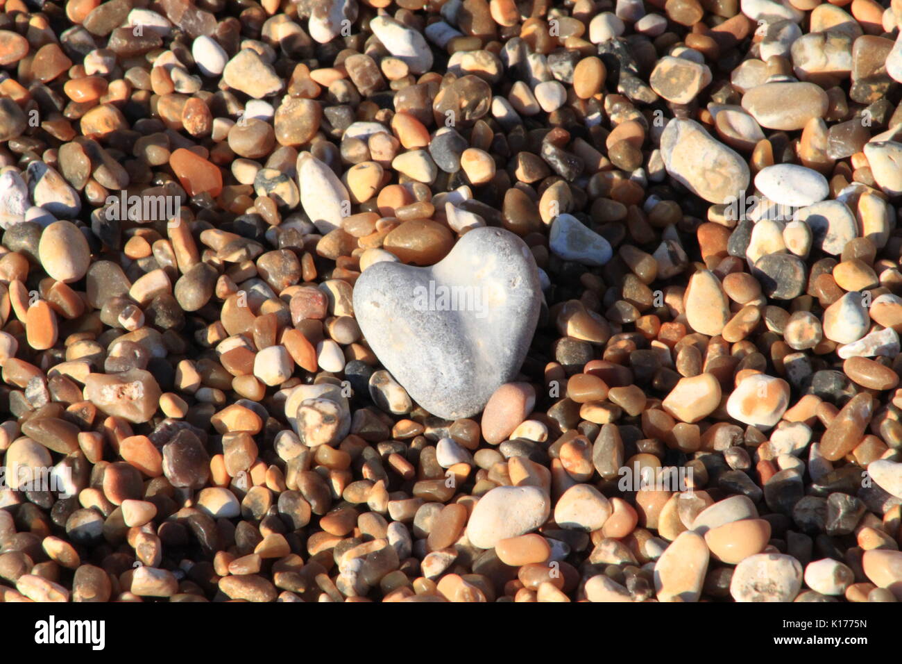 Herz Strand Rock zum Valentinstag. Stockfoto