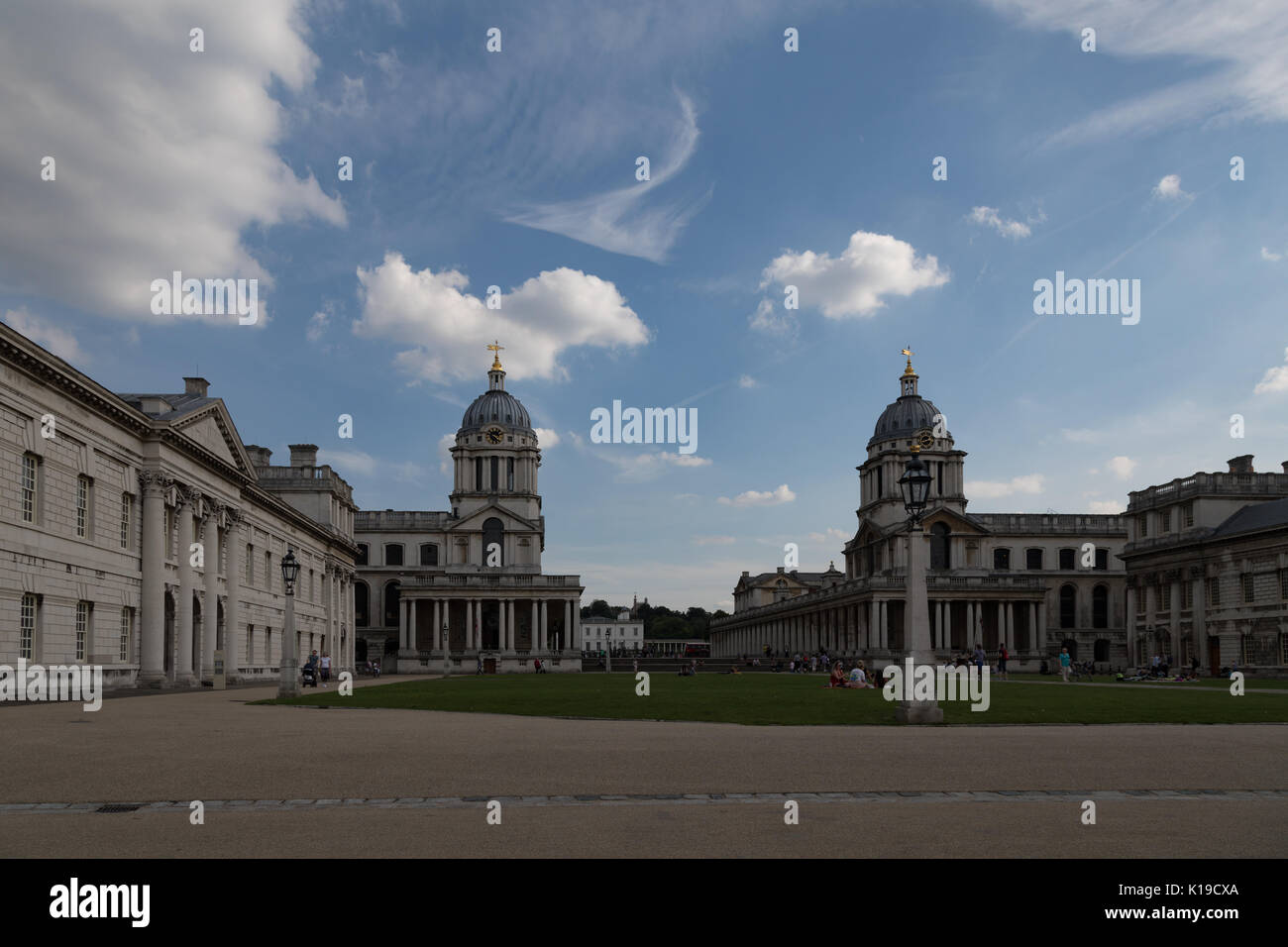 Greenwich, London, UK. 26. August 2017. UK Wetter: Sonnig Feiertag in Greenwich London. Touristen und Einheimische, die das Londoner genießen eine sonnige Bank Holiday in den Straßen von Greenwich in der Nähe der Themse Credit: WansfordPhoto/Alamy leben Nachrichten Stockfoto