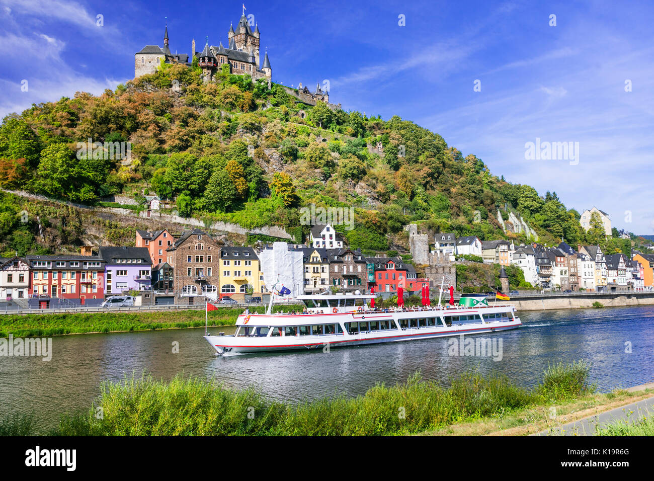 Reisen in Deutschland, malerischen, mittelalterlichen Cochem, Kreuzfahrten über den Rhein Stockfoto