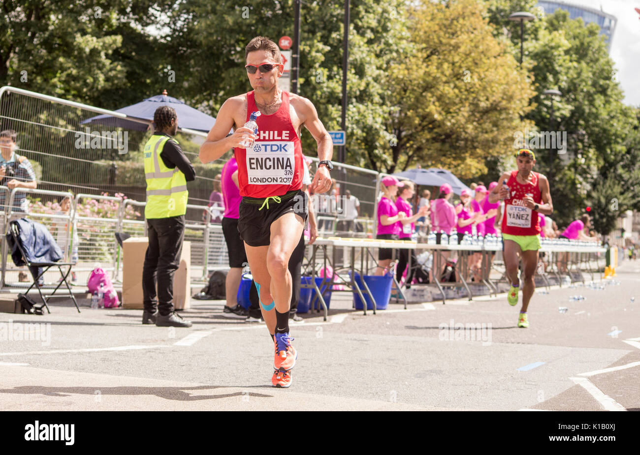6 Jul '17 London: 'Leslie Enchina (CHI) konkurriert in der Leichtathletik-weltmeisterschaft 2017 Männer Marathon Stockfoto