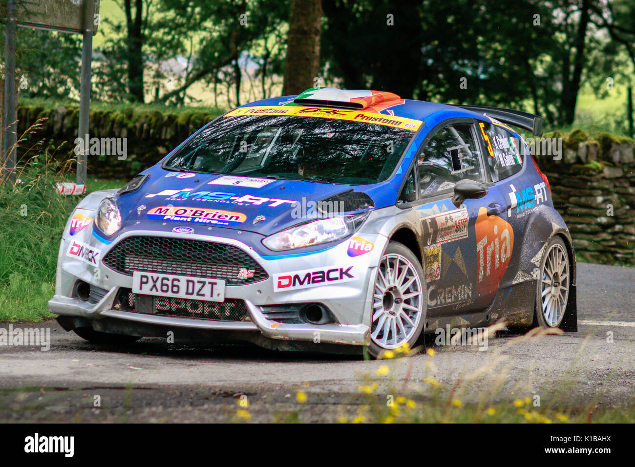 Keith Cronin fuhr zum Sieg auf dem 2017 Ulster Rallye Stockfoto