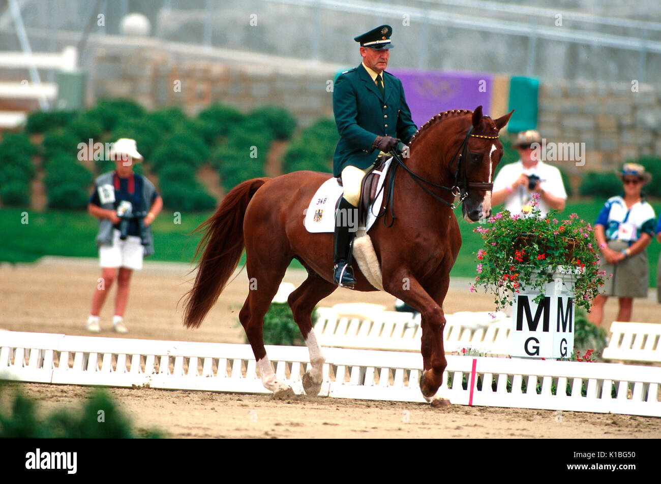 Der Olympischen Spiele in Atlanta 1996, Klaus Balkenhol (GER) Reiten Goldstern Stockfoto