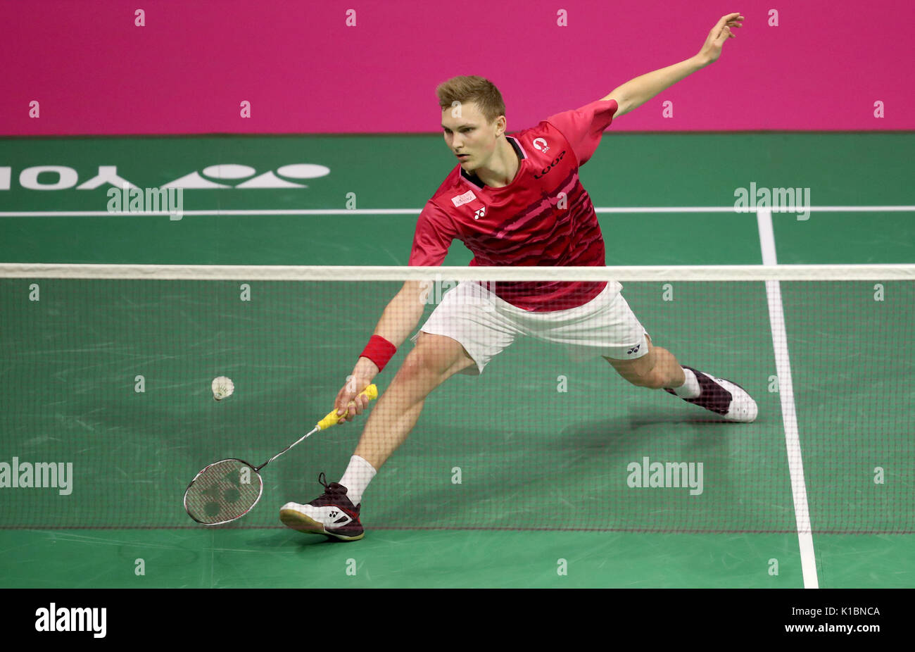Dänemarks Viktor Axelsen im Halbfinale am Tag sechs der BWF-Weltmeisterschaften 2017 im Emirates Arena, Glasgow. PRESS ASSOCIATION Foto. Bild Datum: Samstag, 26 August, 2017. Siehe PA Geschichte BADMINTON Welt. Photo Credit: Jane Barlow/PA-Kabel. Einschränkungen: Nur für den redaktionellen Gebrauch bestimmt. Keine kommerzielle Nutzung. Stockfoto Dänemarks Viktor Axelsen im Halbfinale am Tag sechs der BWF-Weltmeisterschaften 2017 im Emirates Arena, Glasgow. PRESS ASSOCIATION Foto. Bild Datum: Samstag, 26 August, 2017. Siehe PA Geschichte BADMINTON Welt. Photo Credit: Jane Barlow/PA-Kabel. Einschränkungen: Nur für den redaktionellen Gebrauch bestimmt. Keine kommerzielle Nutzung. Stockfoto