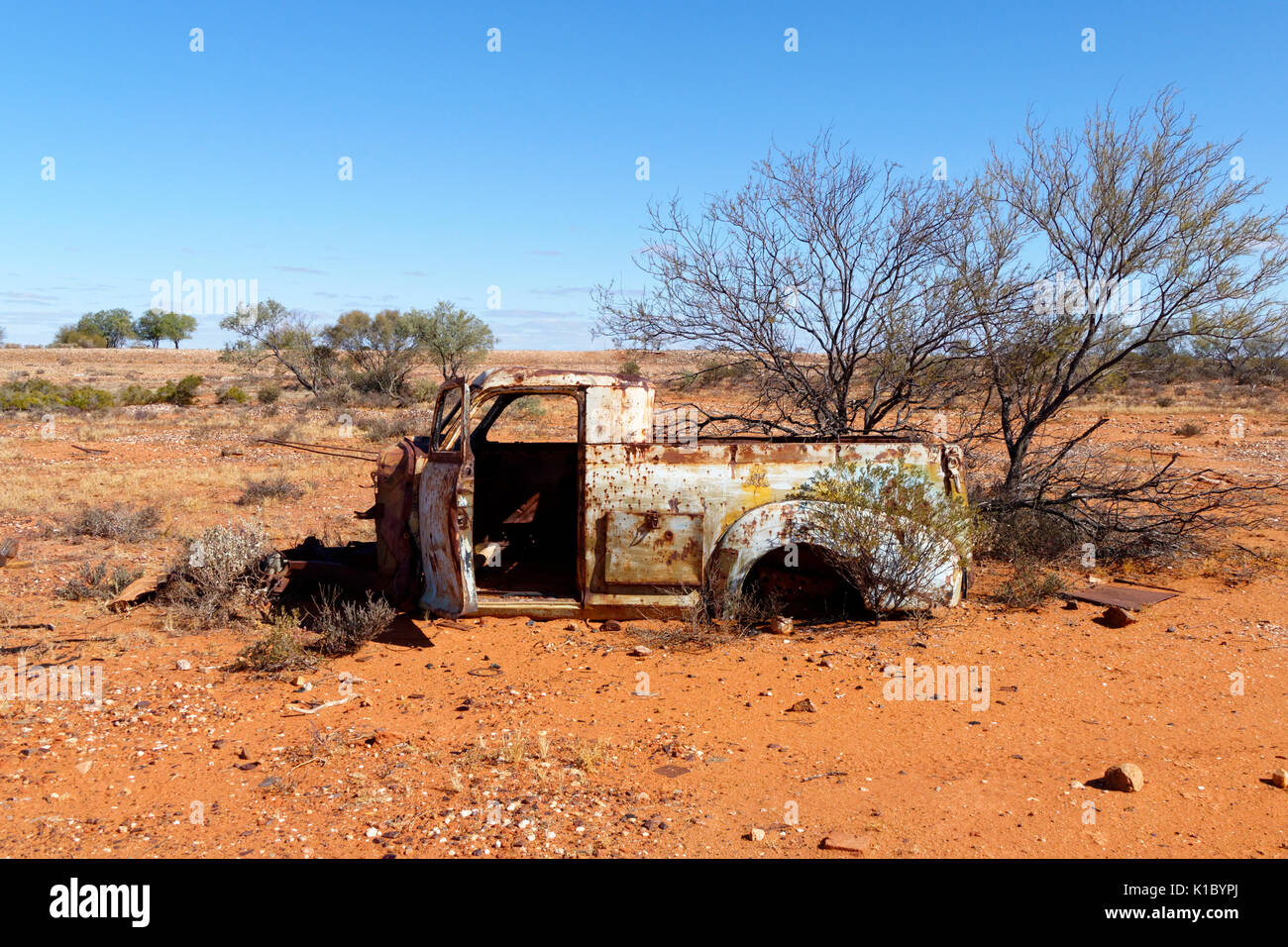 Altes Auto aus der ehemaligen Nannine Goldgräberstadt, Meekathara, Murchison, Western Australia Stockfoto
