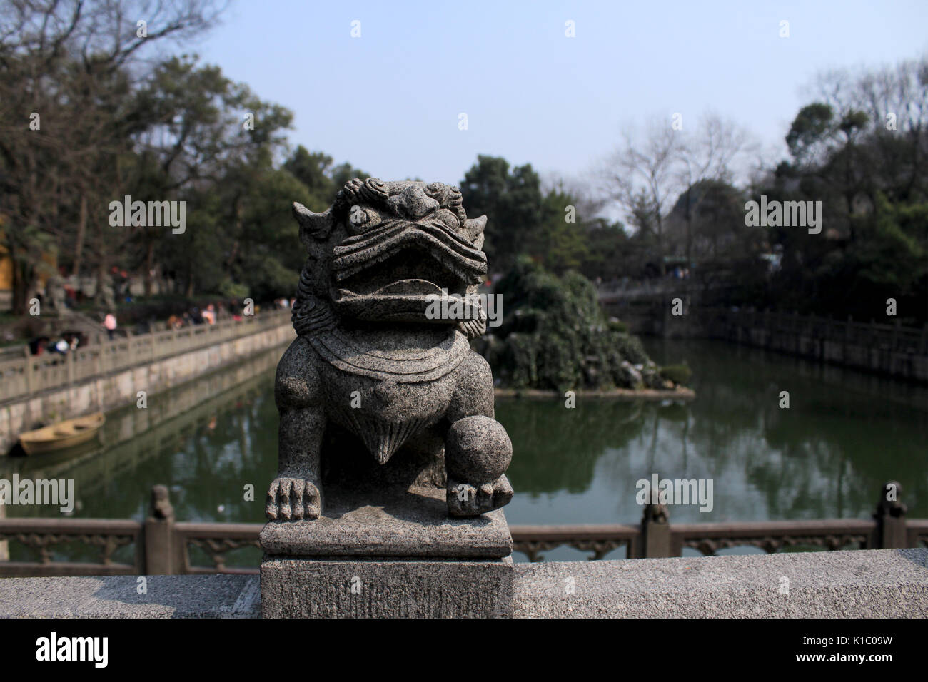 Skulptur in der chinesischen Brueckengelaender, Hangzhou Stockfoto