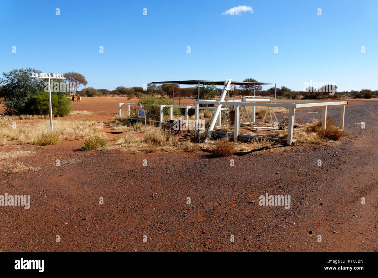 25 Meile, die von Treibern verwendet ihr Vieh zu Wasser, Meekathara, Murchison, Western Australia Stockfoto