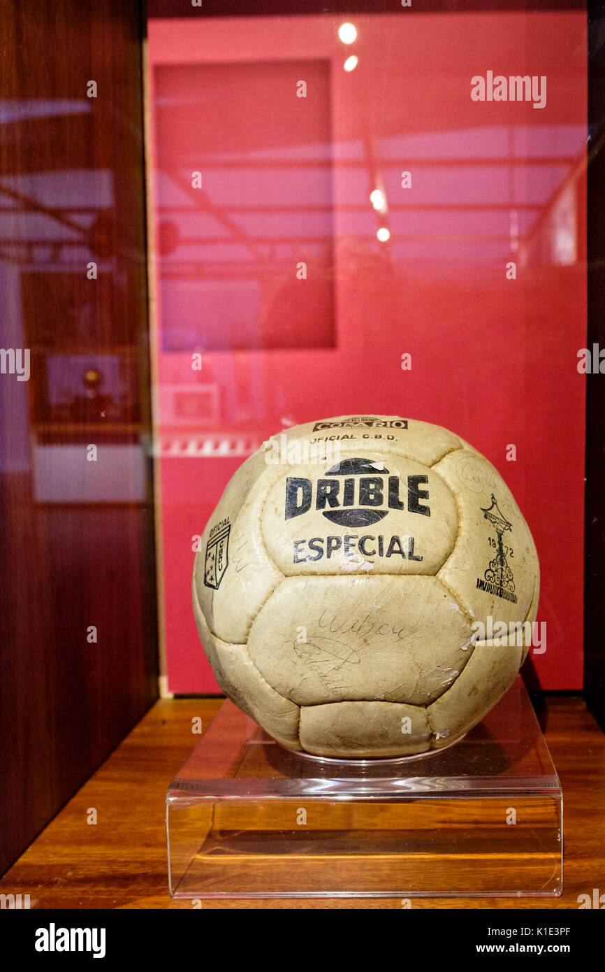Fußball, mit denen Pelé (Edson Arantes do Nascimento) Seine 1000ste Ziel auf Anzeige an der Pele Museum in Santos, Brasilien gezählt. Stockfoto