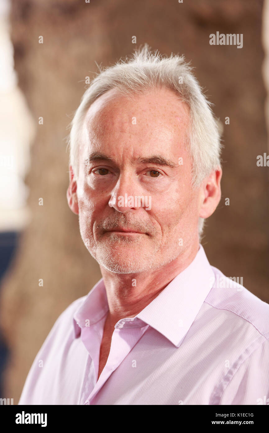 Edinburgh, Schottland, Großbritannien. 27 Aug, 2017. Tag 16 Edinburgh International Book Festival. Bild: Martin Sixsmith ist ein britischer Autor und Radio-/TV-Moderatorin, vor allem für die BBC. Credit: Pako Mera/Alamy leben Nachrichten Stockfoto