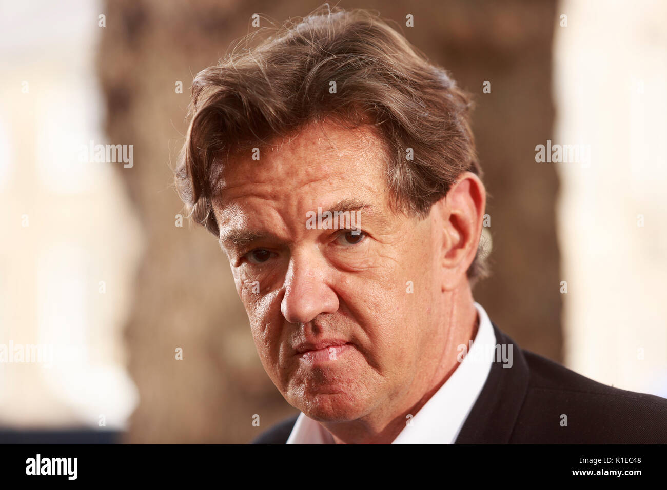 Edinburgh, Schottland, Großbritannien. 27 Aug, 2017. Tag 16 Edinburgh International Book Festival. Bild: Robert McCrum, englischer Schriftsteller und Herausgeber Credit: Pako Mera/Alamy leben Nachrichten Stockfoto