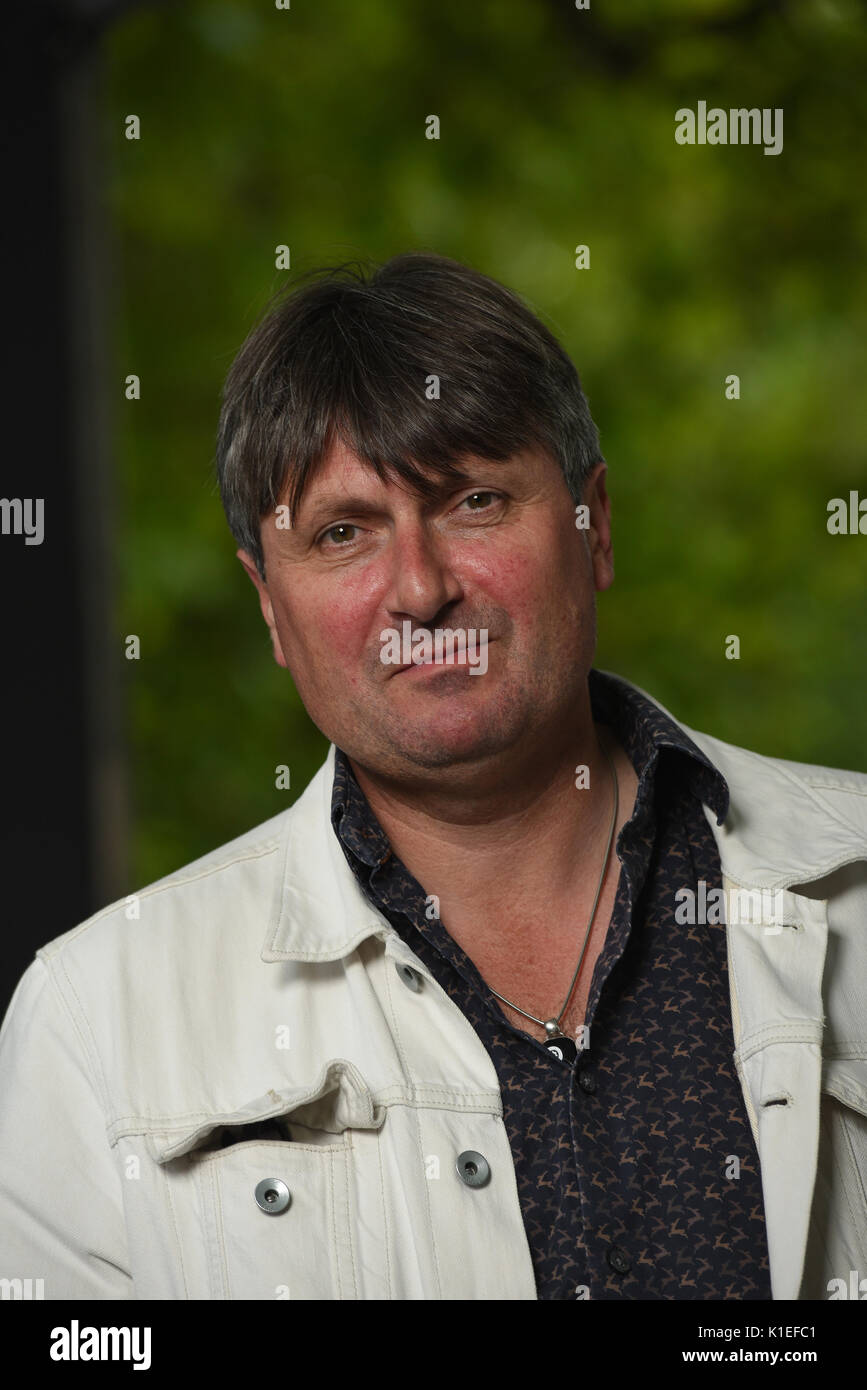 Edinburgh, Schottland, Großbritannien. 27 Aug, 2017. Das Edinburgh International Book Festival Sonntag, 27 August. Englischer Dichter und Autor Simon Armitage präsentiert sein neues Buch das Unbegleitete. Credit: Stuart Cobley/Alamy leben Nachrichten Stockfoto