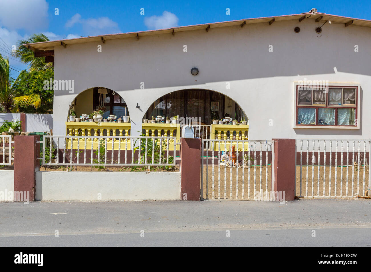 Kralendijk, Bonaire, Leeward Antilles. Middle-Class Residence. Stockfoto