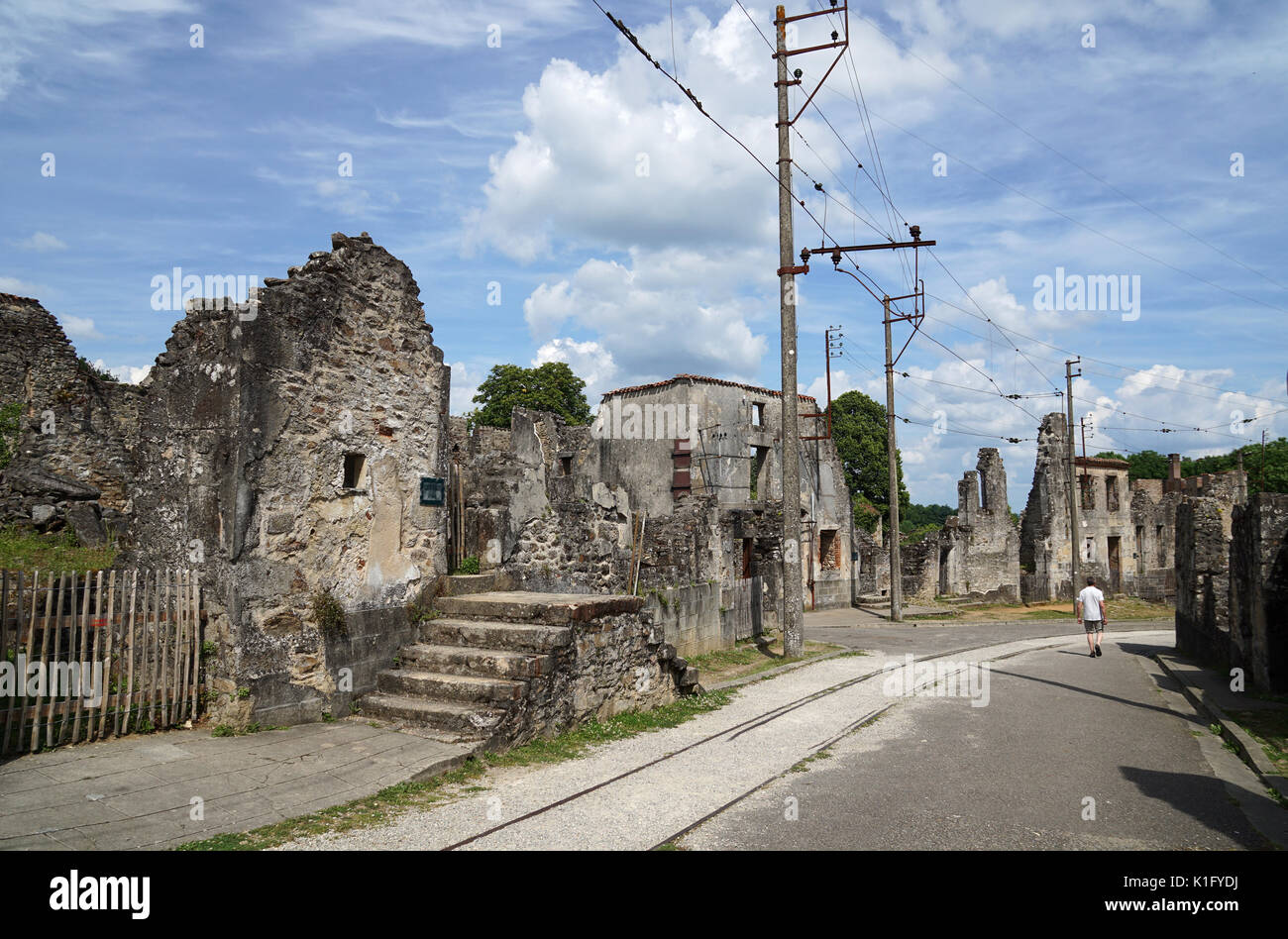 Oradour-sur-Glane, einem Dorf im Zweiten Weltkrieg von der Deutschen Waffen-SS zerstört. Stockfoto