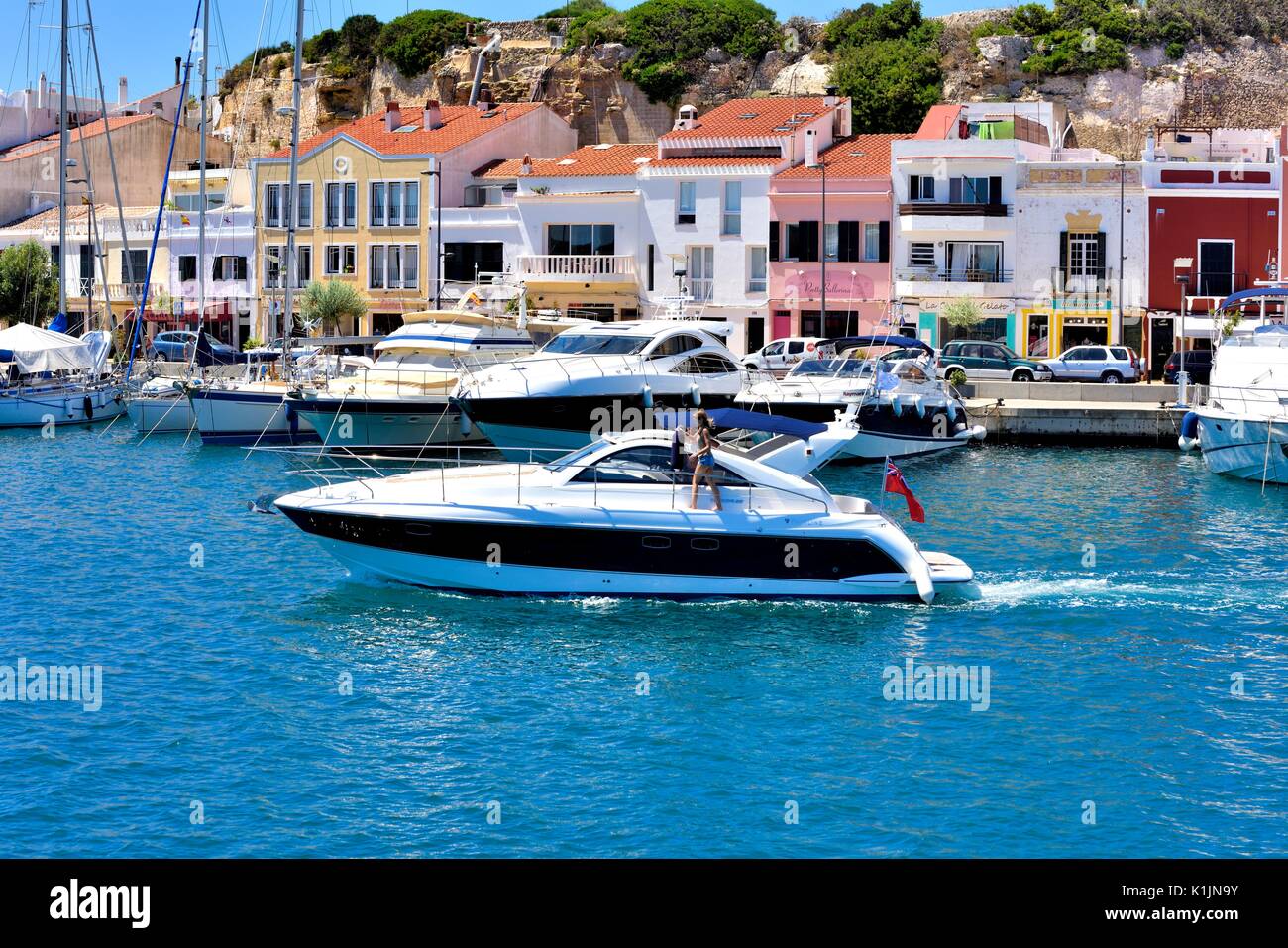 Kleines Motorboot Yachtcharter Mahon Menorca Menorca Stockfoto