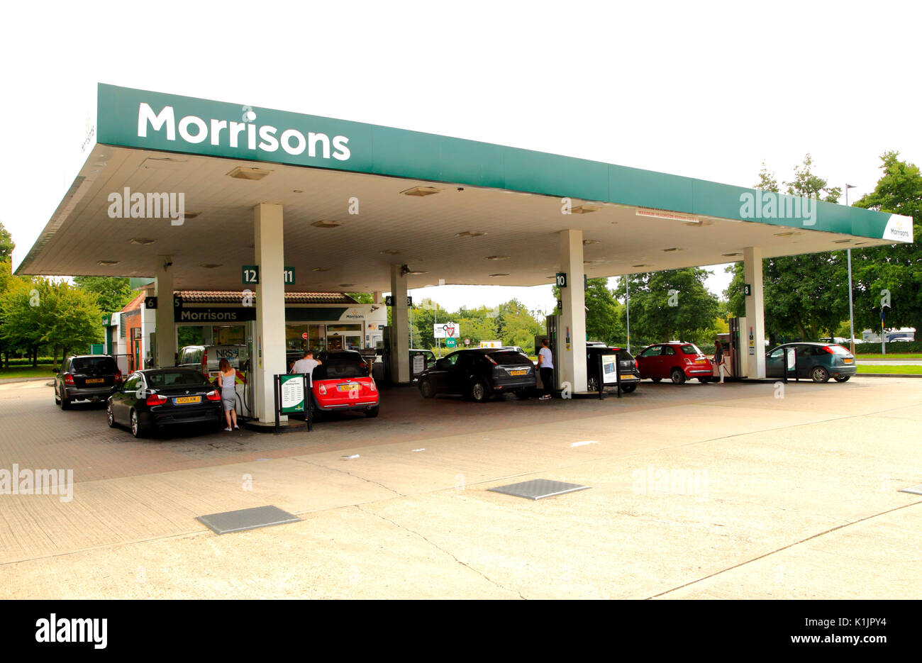 Morrisons, Benzin, Diesel, Tankstelle, Supermarkt, Fakenham, Norfolk, England, Großbritannien Stockfoto