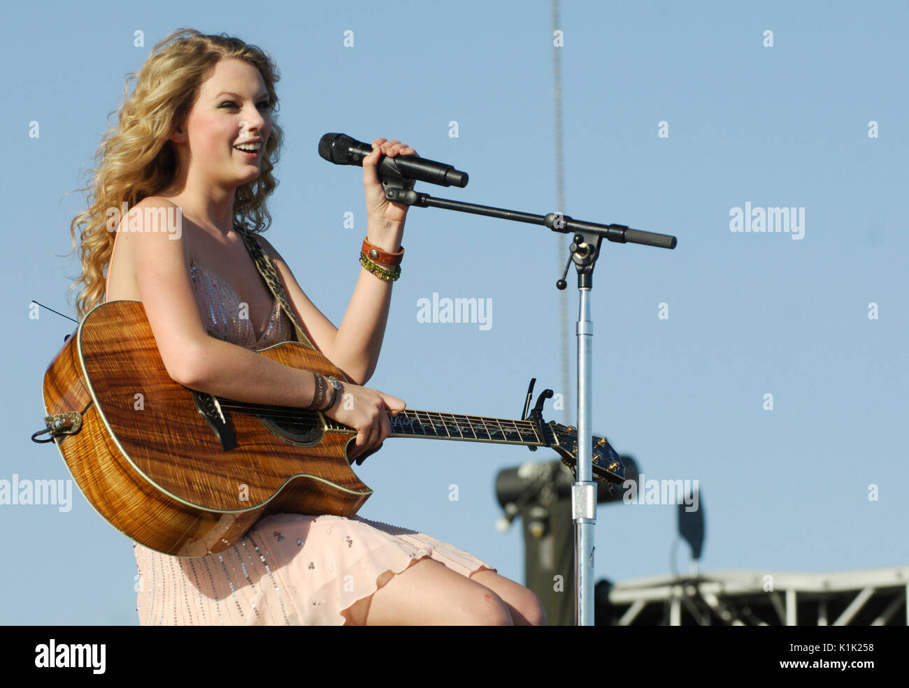 Musiker Taylor Swift Durchführung 2008 Stagecoach Country Music Festival Indio. Stockfoto
