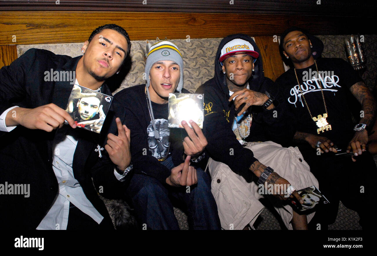 (L-R) Quincy 'IQ' Brown,Khleo Thomas,Soulja Boy Tell 'EM,JBar Pig N' Pfeife für 'This is My IQ' Mixtape Release Party Los Angeles. Stockfoto