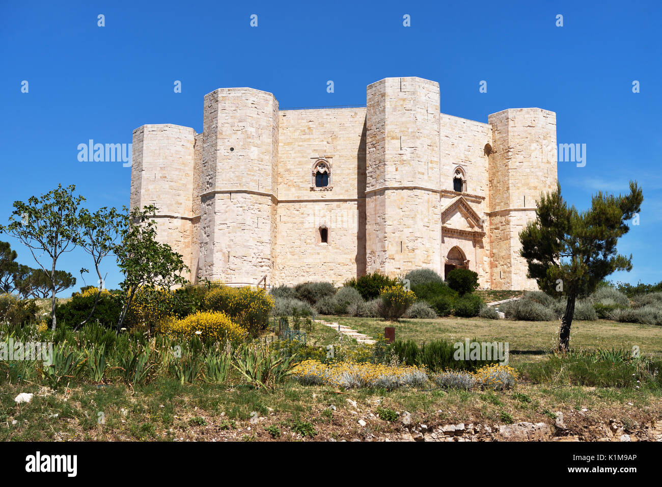 Castel del Monte Schloss, Staufer Kaiser Friedrich II., UNESCO Weltkulturerbe in der Provinz Barletta-Andria-Trani, Apulien Stockfoto