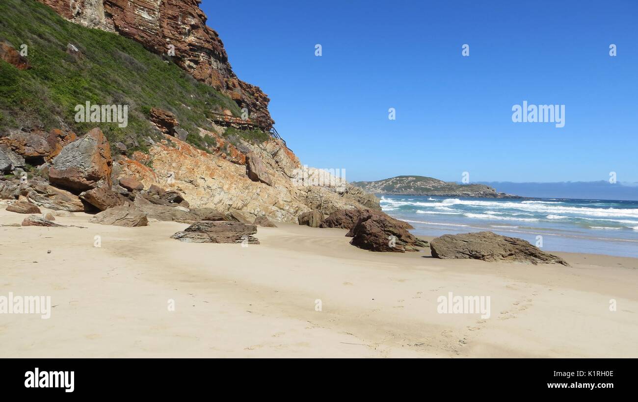 Strand im Robberg Nature Reserve in der Nähe von Plettenberg Bay, Garden Route, Südafrika. Stockfoto