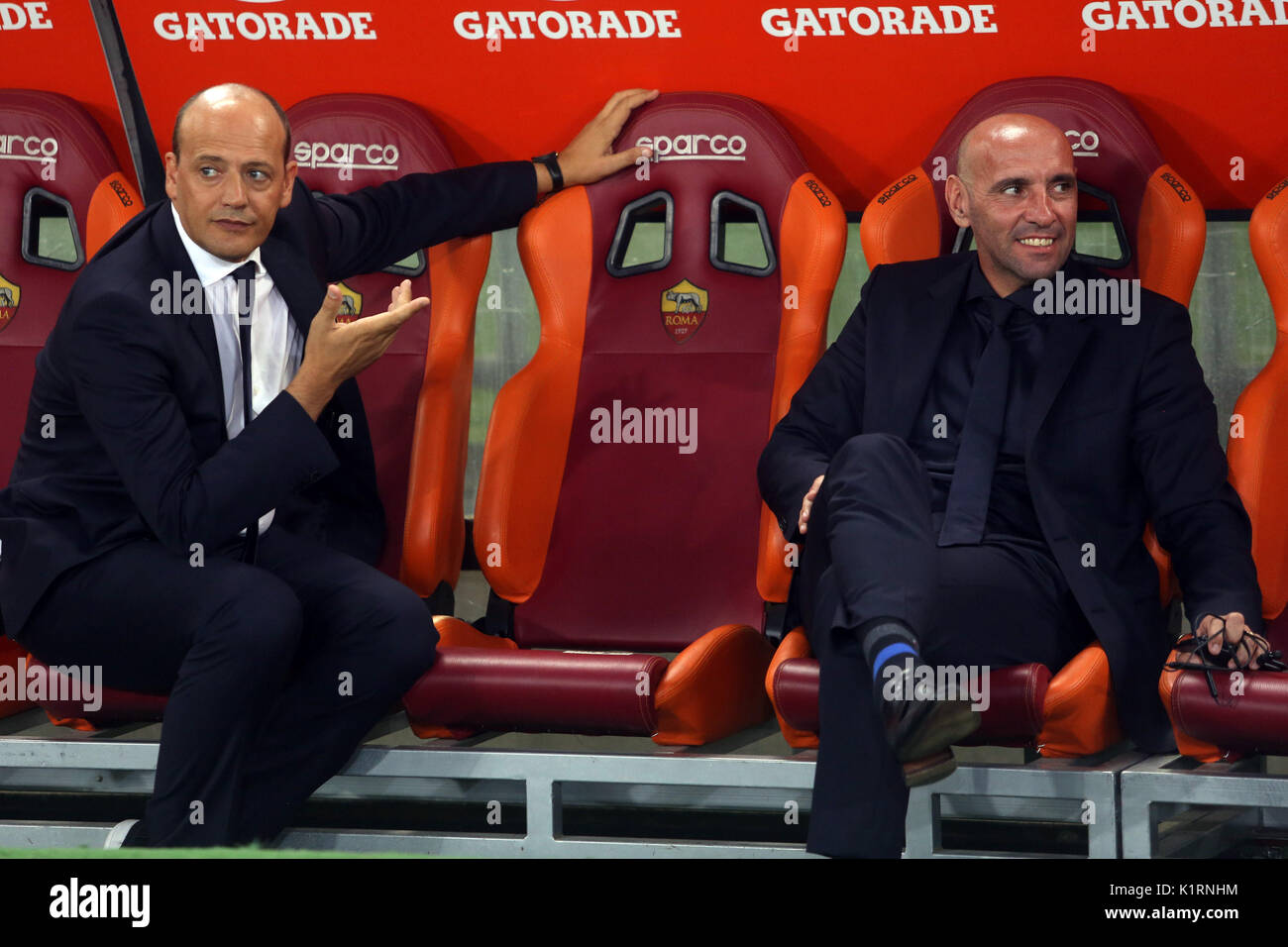 26.08.2017. Stadio Olimpico, Rom, Italien. Serie A Fussball. As Roma vs Inter. Der manager Monchi und Baldissoni vor dem Spiel. Stockfoto