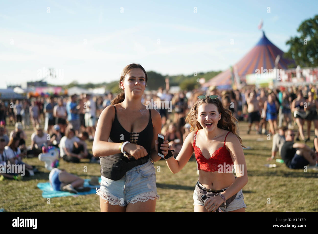 Reading, Großbritannien. 27 Aug, 2017. Allgemeine Ansichten des 2017 Reading Festival. Foto Datum: Sonntag, 27. August 2017. Photo Credit: Roger Garfield/Alamy leben Nachrichten Stockfoto