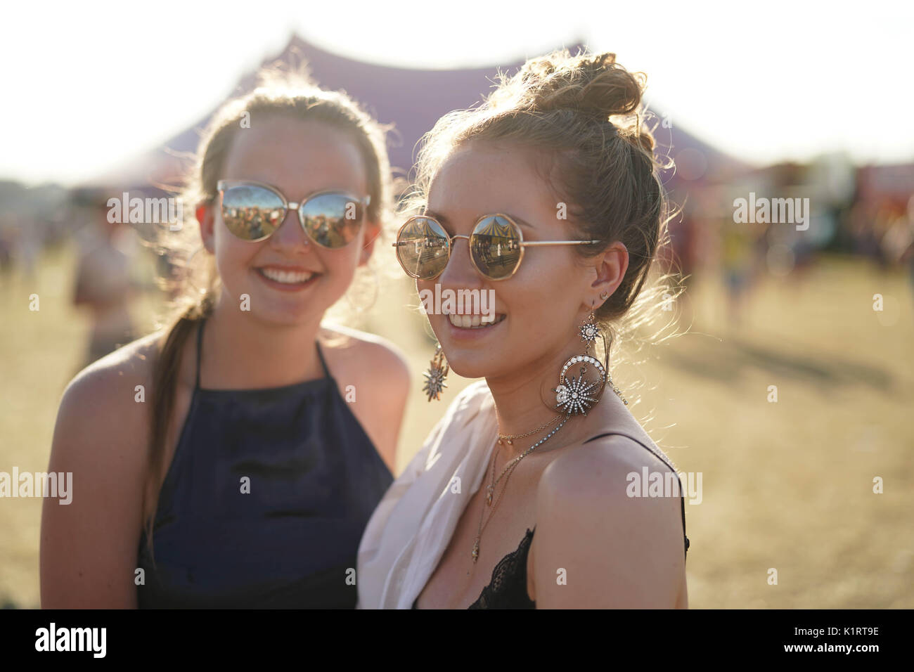 Reading, Großbritannien. 27 Aug, 2017. Allgemeine Ansichten des 2017 Reading Festival. Foto Datum: Sonntag, 27. August 2017. Photo Credit: Roger Garfield/Alamy leben Nachrichten Stockfoto