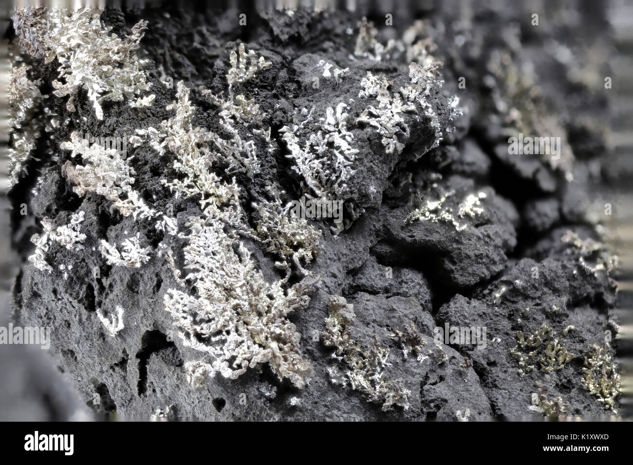 Nahaufnahme der gediegen Silber von Pohla (Erzgebirge / Deutschland Stockfoto