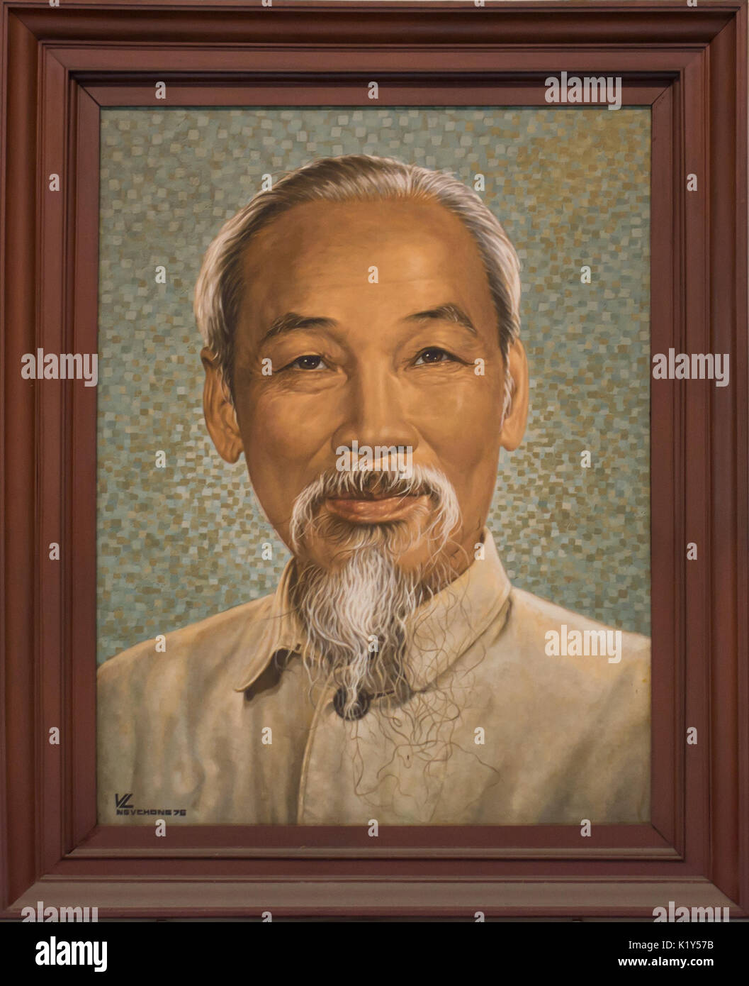 HO CHI MINH CITY, VIETNAM - Juli 2017: Portrait von Ho Chi Minh in der Alten Post in Ho Chi Minh City, Vietnam Stockfoto